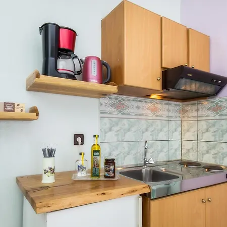 Malandris Apartman *